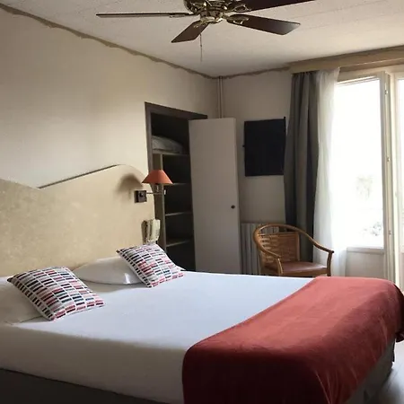 מלון The Originals L Iroko Aix Les Bains Grand Port 3*